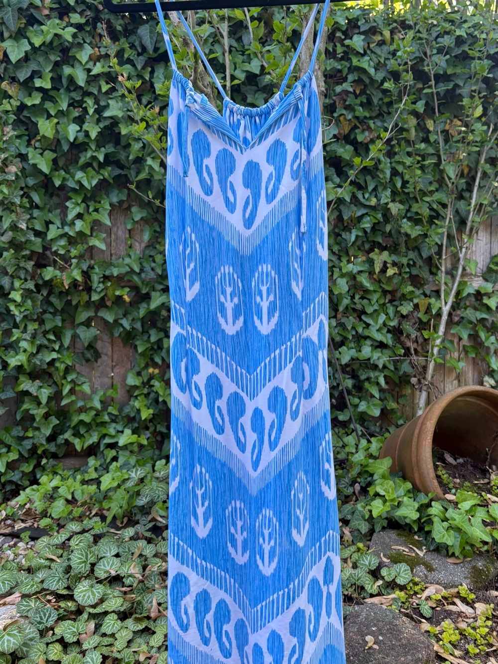 J.McLaughlin NWOT Mid-Length Blue White Chevron/Ikat Dress, L